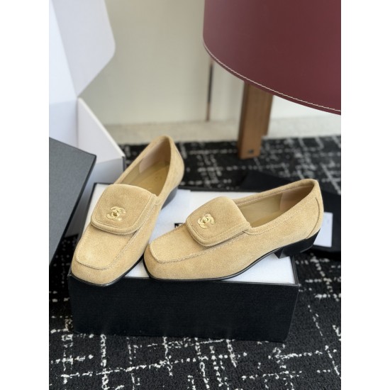 Chanel loafers Shoes
Women 35-41
