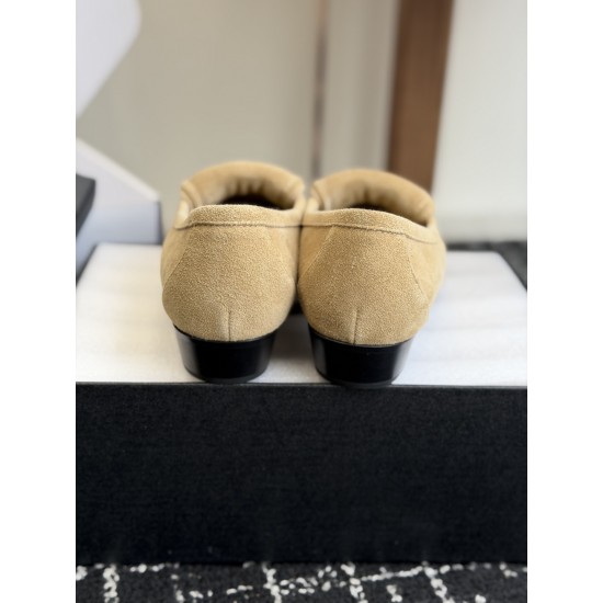 Chanel loafers Shoes
Women 35-41
