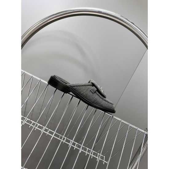 Chanel loafers Shoes
Women 35-41
