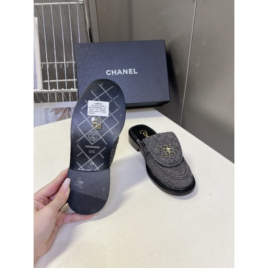 Chanel loafers Shoes
Women 35-41
