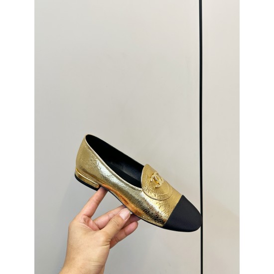 Chanel loafers Shoes
Women 35-41
