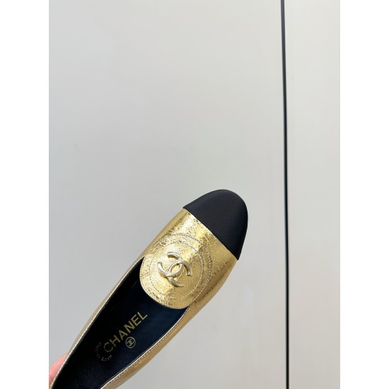 Chanel loafers Shoes
Women 35-41
