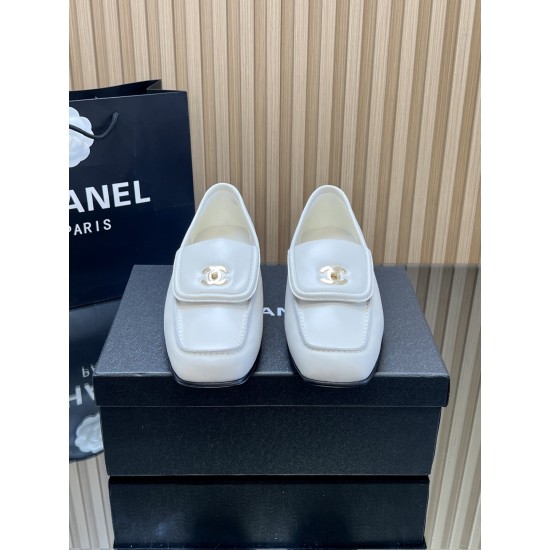 Chanel loafers Shoes
Women 35-41
