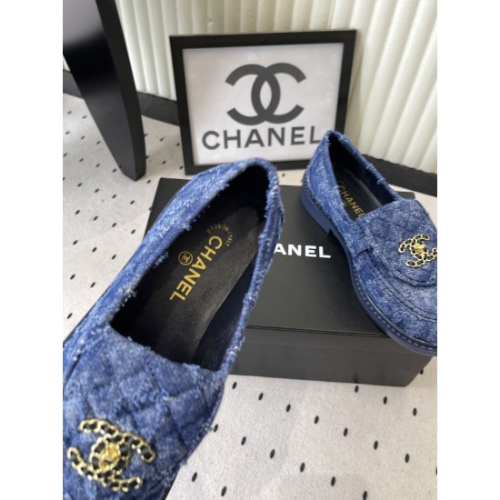 Chanel loafers Shoes
Women 35-41
