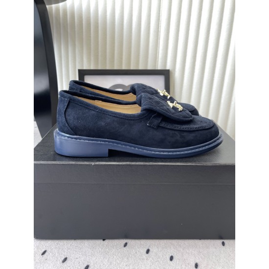 Chanel loafers Shoes
Women 35-41
