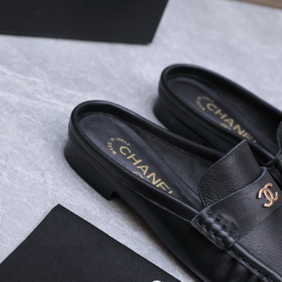 Chanel loafers Shoes
Women 35-41
