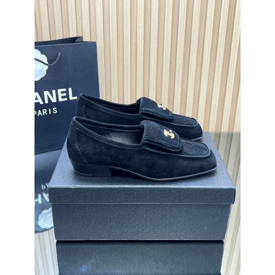 Chanel loafers Shoes
Women 35-41
