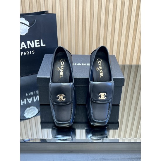 Chanel loafers Shoes
Women 35-41
