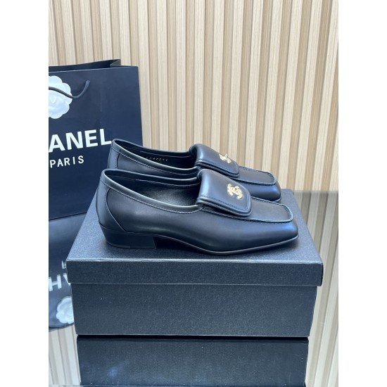 Chanel loafers Shoes
Women 35-41
