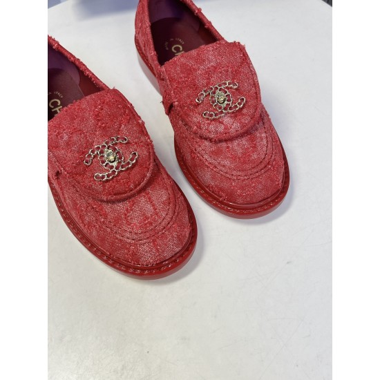 Chanel loafers Shoes
Women 35-41
