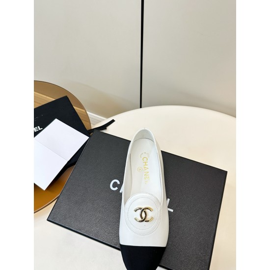 Chanel loafers Shoes
Women 35-41
