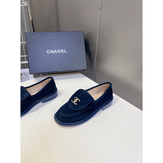 Chanel loafers Shoes
Women 35-41
