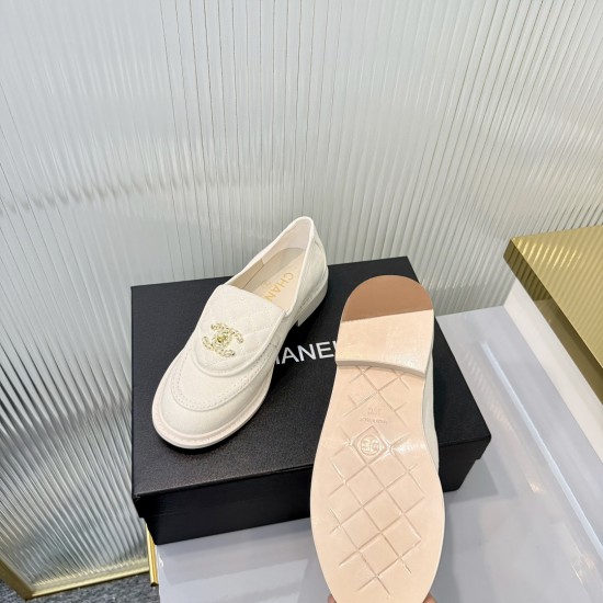 Chanel loafers Shoes
Women 35-41
