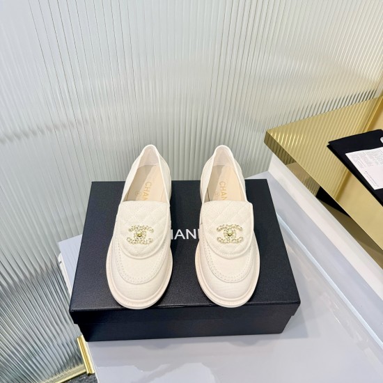 Chanel loafers Shoes
Women 35-41
