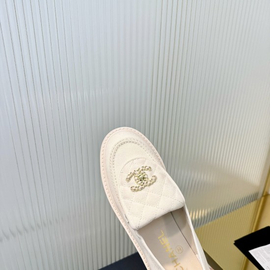 Chanel loafers Shoes
Women 35-41
