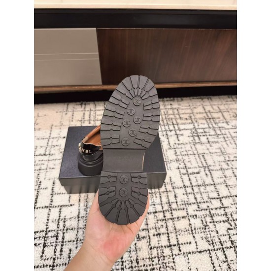 Chanel loafers Shoes
Women 35-41
