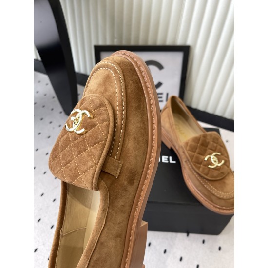 Chanel loafers Shoes
Women 35-41
