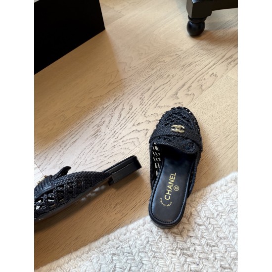 Chanel loafers Shoes
Women 35-41
