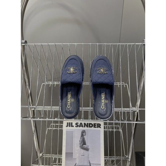 Chanel loafers Shoes
Women 35-41
