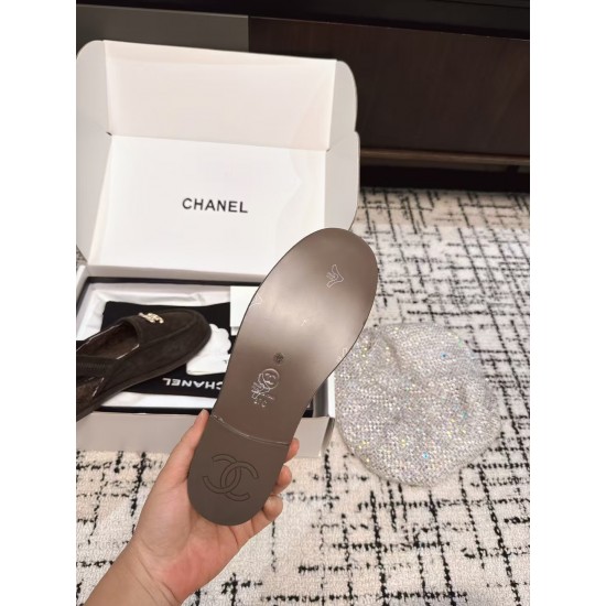 Chanel loafers Shoes
Women 35-41
