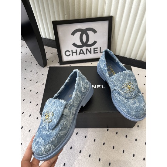 Chanel loafers Shoes
Women 35-41
