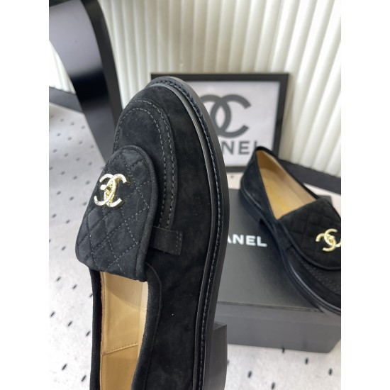 Chanel loafers Shoes
Women 35-41
