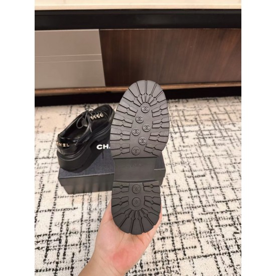 Chanel loafers Shoes
Women 35-41
