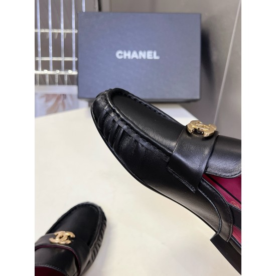 Chanel loafers Shoes
Women 35-41
