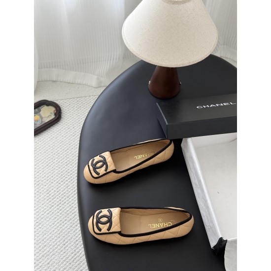 Chanel loafers Shoes
Women 35-41
