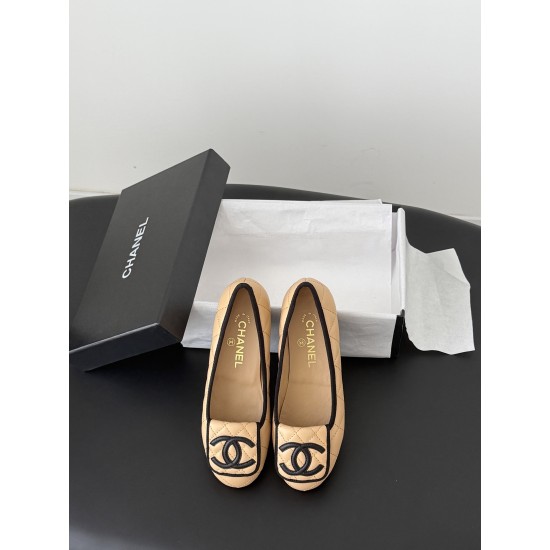Chanel loafers Shoes
Women 35-41
