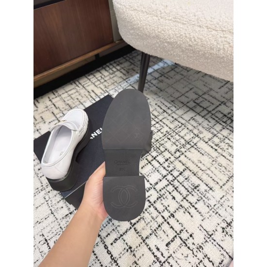 Chanel loafers Shoes
Women 35-41
