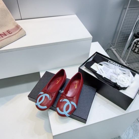 Chanel loafers Shoes
Women 35-41
