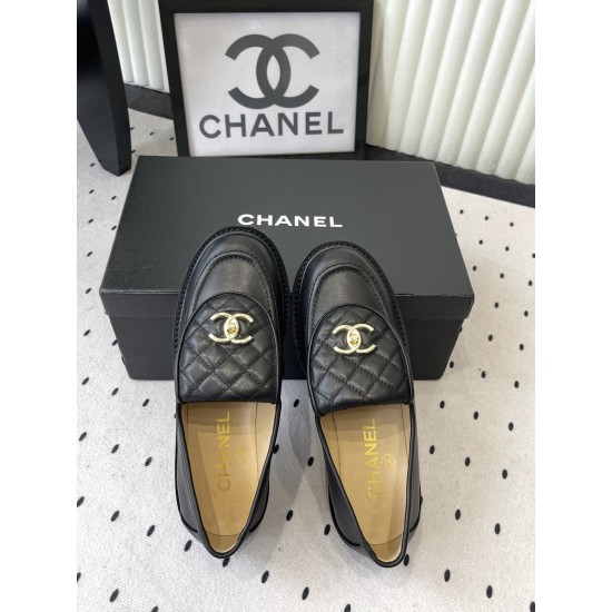 Chanel loafers Shoes
Women 35-41
