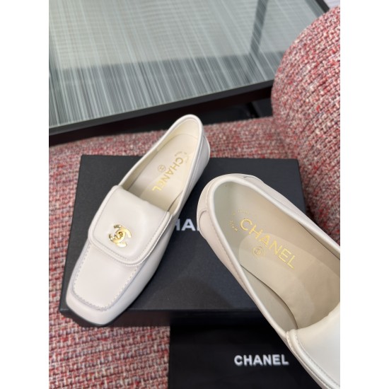 Chanel loafers Shoes
Women 35-41
