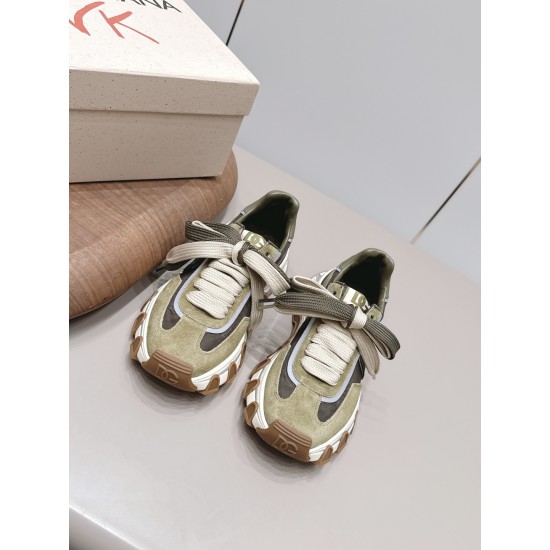 DG Casual Shoes Best Quality
Women 35-41
