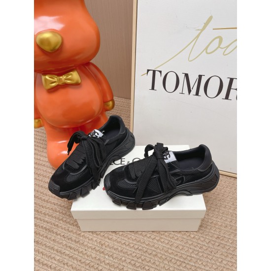 DG Casual Shoes Best Quality
Women 35-41

