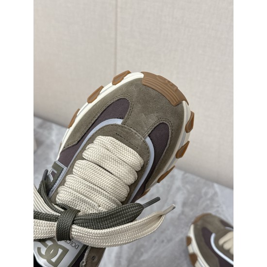 DG Casual Shoes Best Quality
Women 35-41
