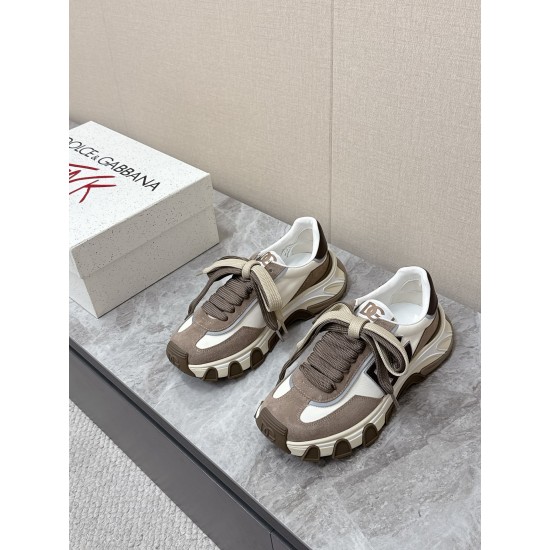 DG Casual Shoes Best Quality
Women 35-41

