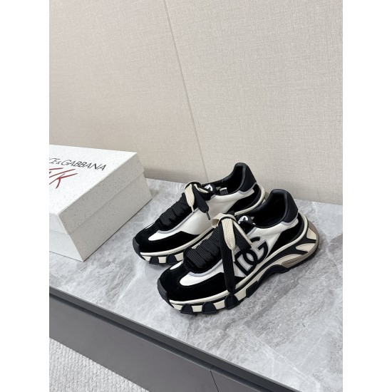 DG Casual Shoes Best Quality
Women 35-41
