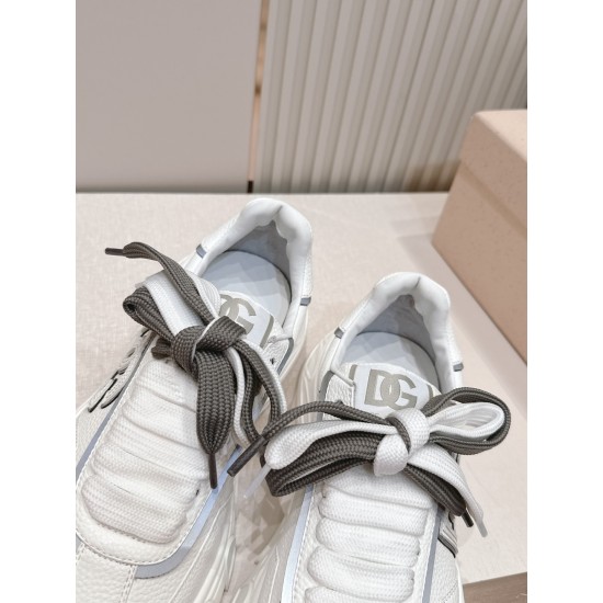DG Casual Shoes Best Quality
Women 35-41
