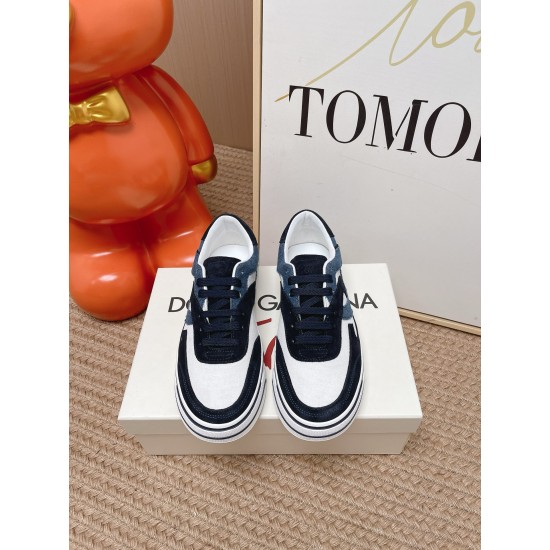 DG Casual Shoes Best Quality
Women 35-41

