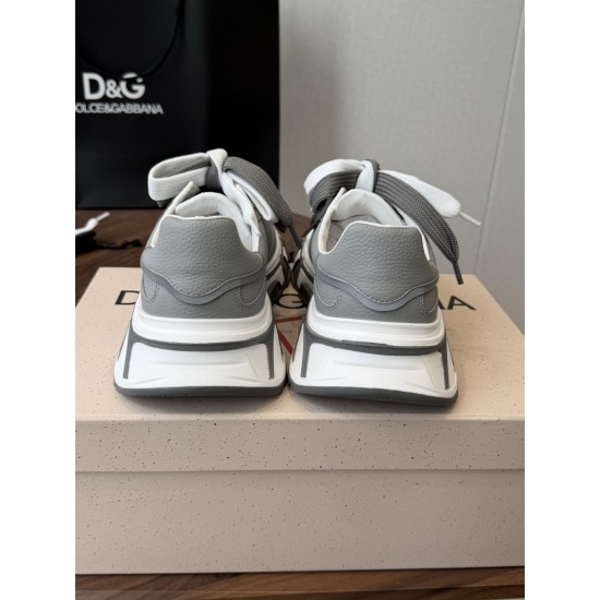 DG Casual Shoes Best Quality
Women 35-41
