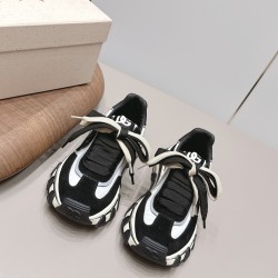 DG Casual Shoes Best Quality
Women 35-41

