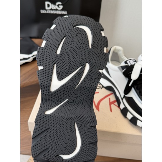 DG Casual Shoes Best Quality
Women 35-41
