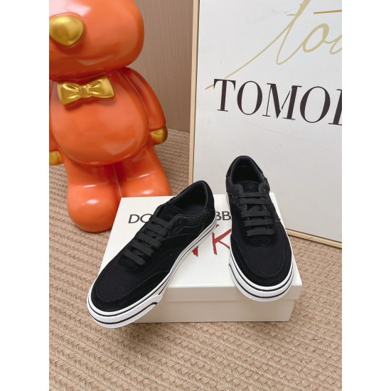 DG Casual Shoes Best Quality
Women 35-41
