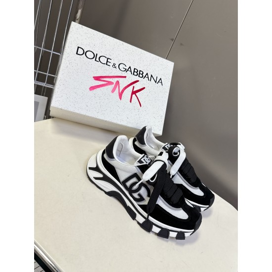 DG Casual Shoes Best Quality
Women 35-41
