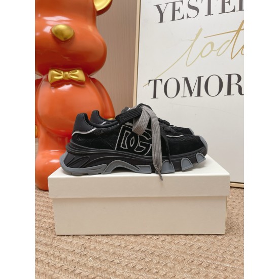 DG Casual Shoes Best Quality
Women 35-41
