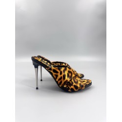 DG High Heel Shoes Best Quality
Women 35-41

