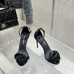 DG High Heel Shoes Best Quality
Women 35-41
