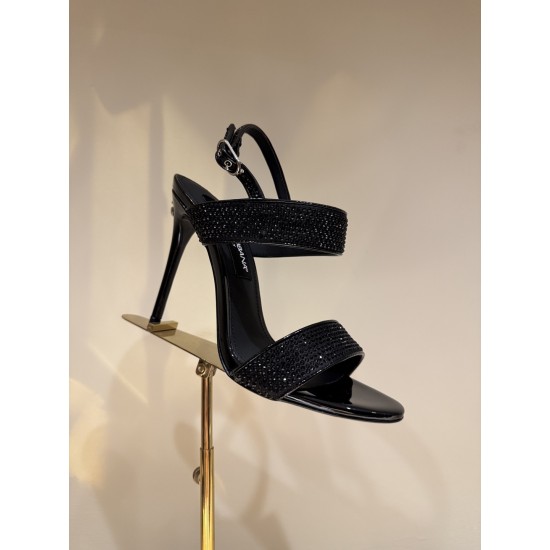 DG High Heel Shoes Best Quality
Women 35-41
